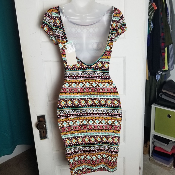 Backless Aztec Print Dress - Picture 2 of 3
